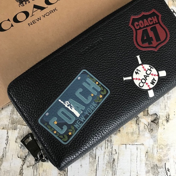 Coach black accordion wallet - Picture 2 of 5